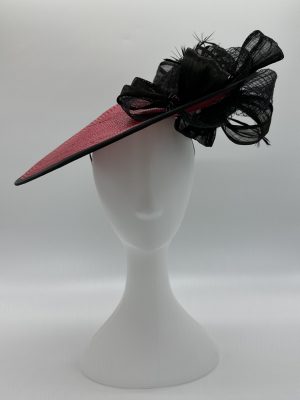 large red saucer saucer with black Biot feathers, diamond crinoline and silk abaca loops by Sydney milliner / Australian milliner hat maker, Abigail Fergusson Millinery Australia